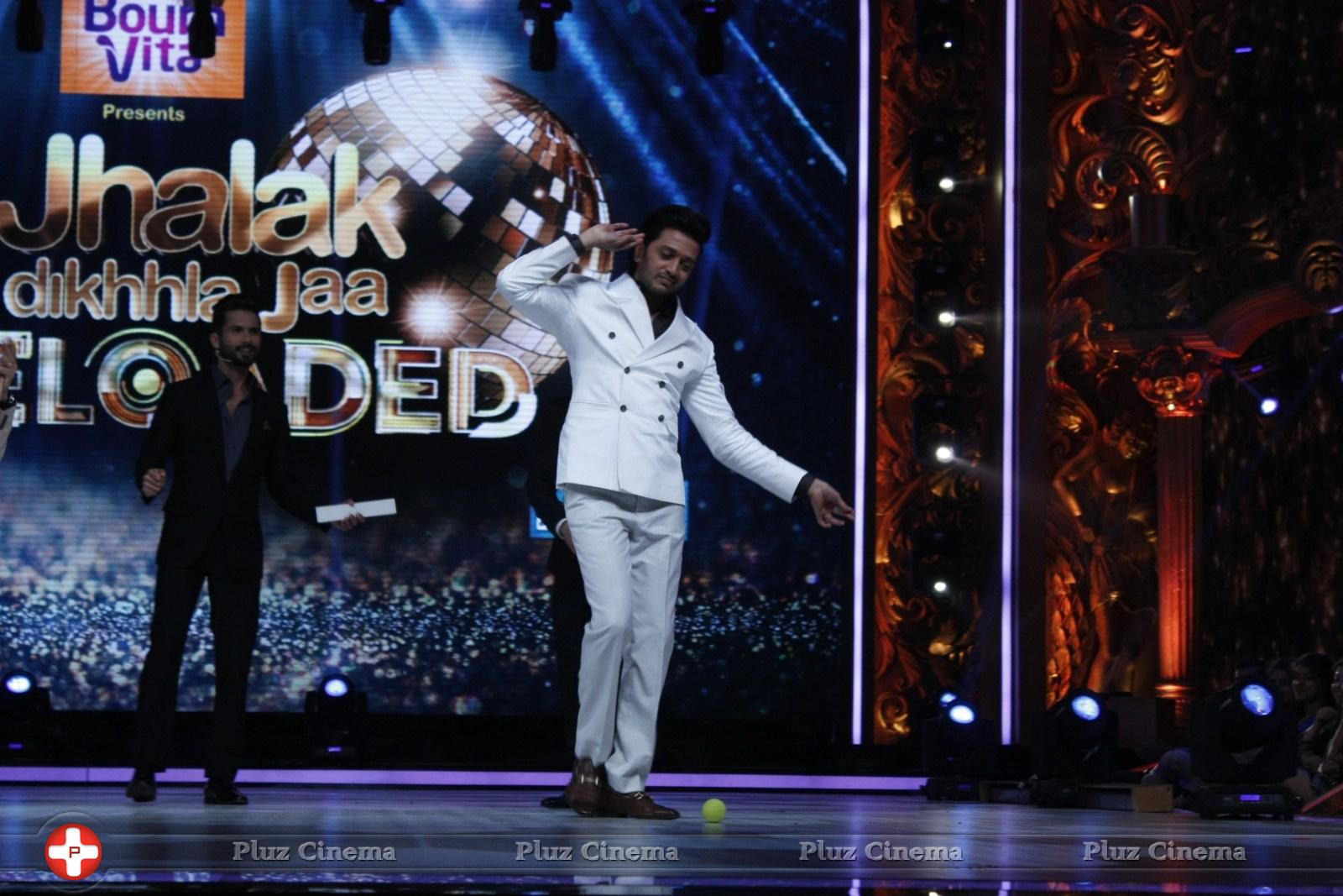Film Bangistan Promotion On The Set Of Jhalak Reloaded With Judges Photos | Picture 1079540