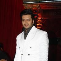 Ritesh Deshmukh - Film Bangistan Promotion On The Set Of Jhalak Reloaded With Judges Photos | Picture 1079445