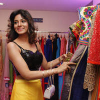 Shilpi Sharma at Awesh Dadlani's new designer store in Mumbai Photos | Picture 987120