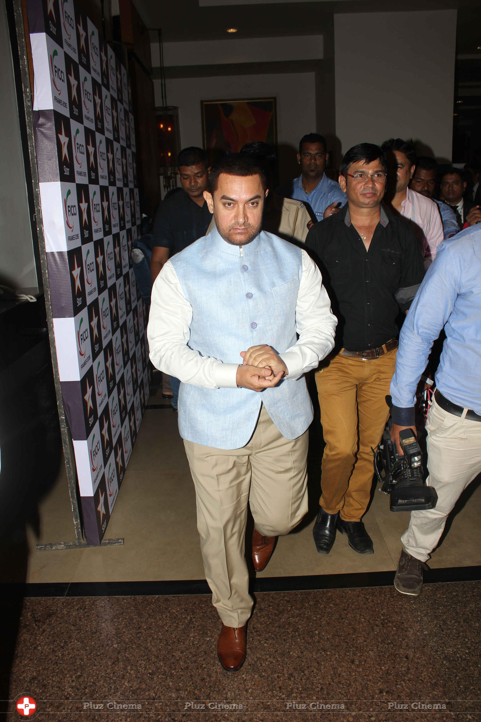 Aamir Khan - Aamir Khan with Kamal Haasan at the inaugural session of FICCI Frames 2015 Photos | Picture 1001431