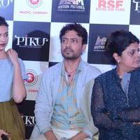 Big B, Deepika Padukone, Irrfan at film Piku Trailer Launch Photos | Picture 1001510