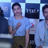 Big B, Deepika Padukone, Irrfan at film Piku Trailer Launch Photos | Picture 1001547