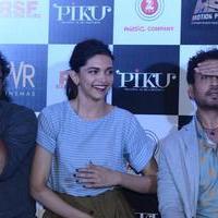 Big B, Deepika Padukone, Irrfan at film Piku Trailer Launch Photos | Picture 1001558
