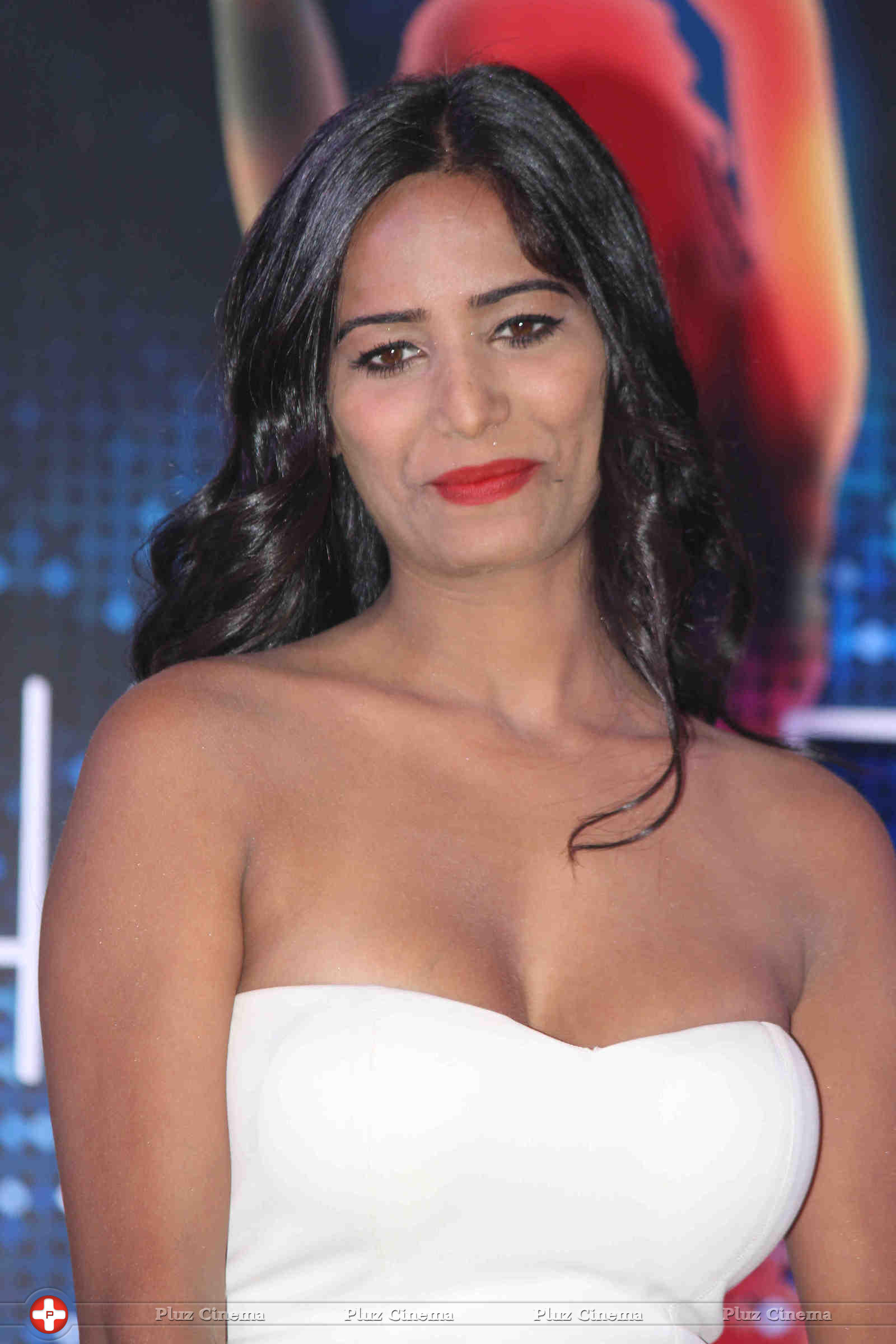 Poonam Pandey - Poonam Pandey launches poster of her film Helen Photos | Picture 1001878