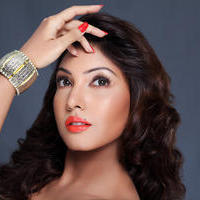 Komal Jha - Komal Jha's first deubut in Bollywood Movie Mr.MBA Photos | Picture 1026498