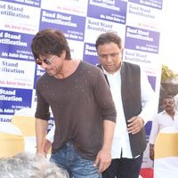 Mark The Beautification Of Band Stand Bandra By Shah Rukh Khan Photos | Picture 1433363