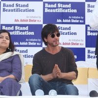 Mark The Beautification Of Band Stand Bandra By Shah Rukh Khan Photos | Picture 1433380