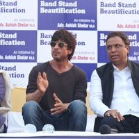 Mark The Beautification Of Band Stand Bandra By Shah Rukh Khan Photos | Picture 1433378