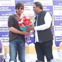 Mark The Beautification Of Band Stand Bandra By Shah Rukh Khan Photos | Picture 1433373
