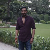 Ajay Devgn - Shivaay Team in Delhi For Promotion Photos