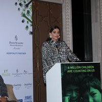 Sonam Kapoor Support Fight Malnutrition In The Country In Association With Fight Hunger Foundation and ACF Photos