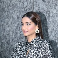 Sonam Kapoor Ahuja - Sonam Kapoor Support Fight Malnutrition In The Country In Association With Fight Hunger Foundation and ACF Photos