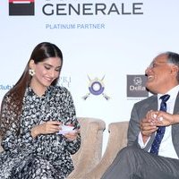 Sonam Kapoor Support Fight Malnutrition In The Country In Association With Fight Hunger Foundation and ACF Photos | Picture 1433525