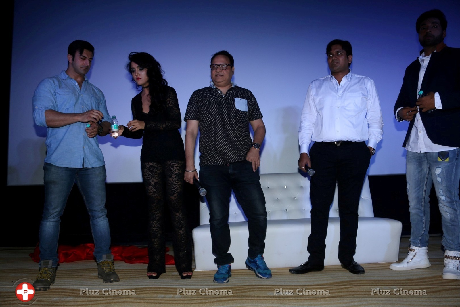 Song Launch Of Film Ishq Junoon With Rajbeer Singh, Divya Singh, Akshay Rangshahi Photos | Picture 1433437