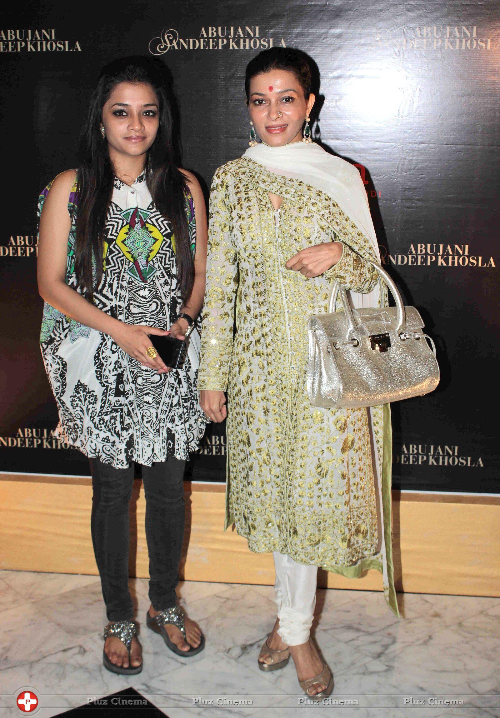Abu Jani Sandeep Khosla presents The Golden Peacock fashion show photos | Picture 600160