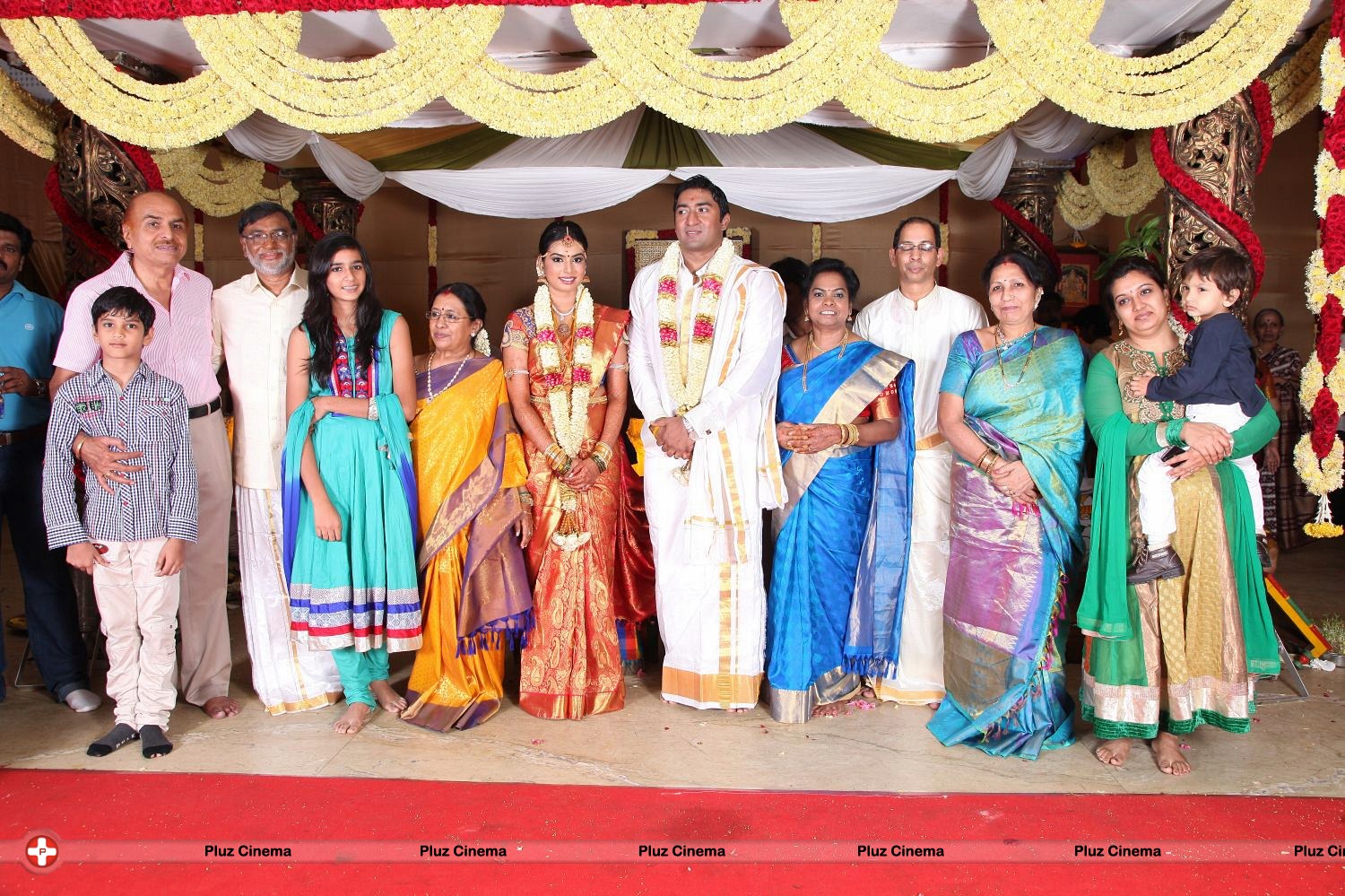 Sathyajothi Films T.G. Thyagarajan Son Mr. Sendhil and Ms. Dhasha Wedding Photos | Picture 573288