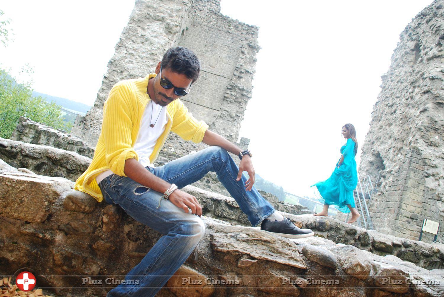 Dhanush - Naiyandi Movie New Stills | Picture 585693