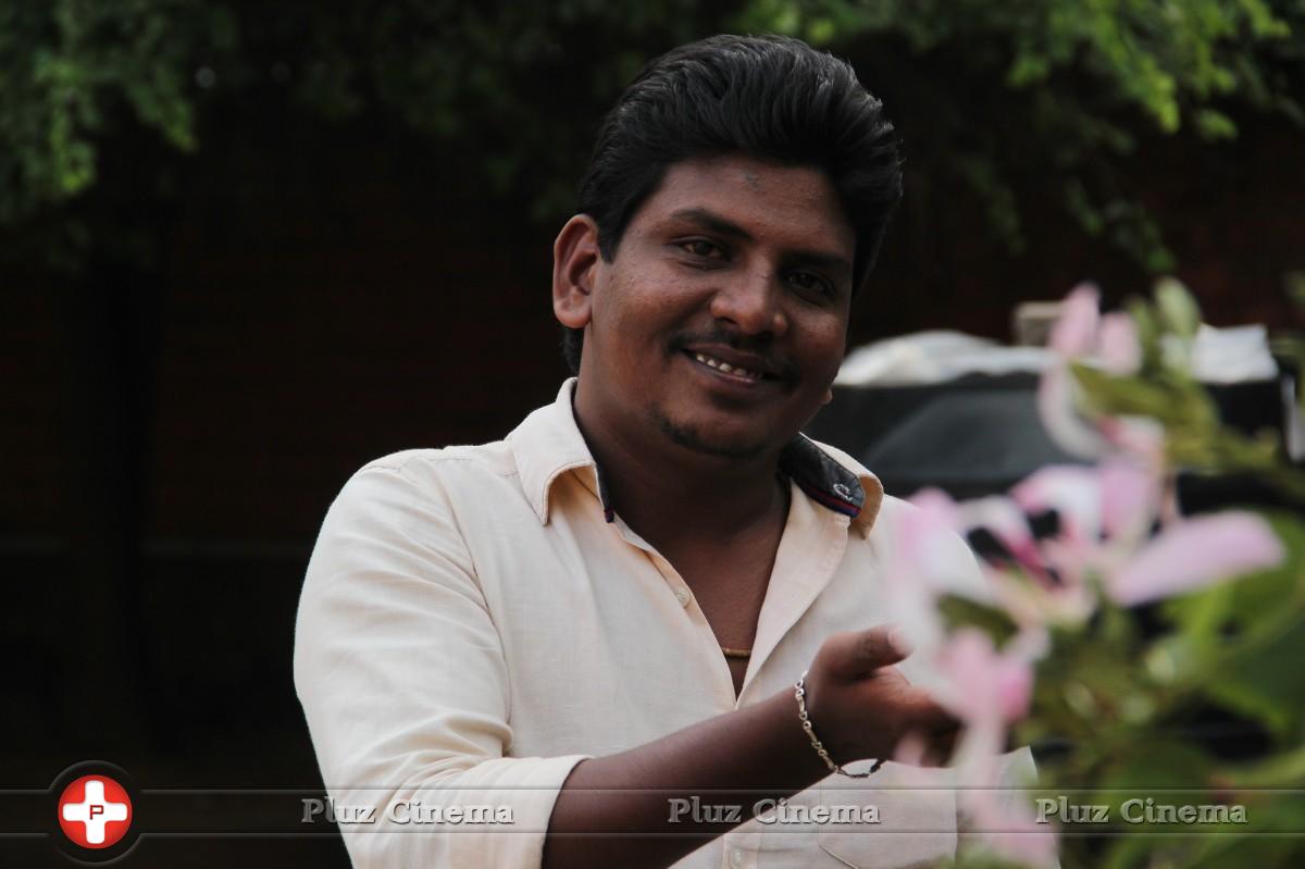 Kayal Team Vists Theaters Photos | Picture 917572