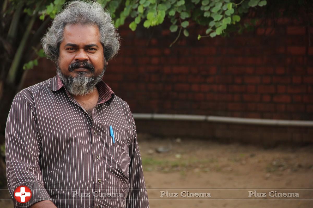 Kayal Team Vists Theaters Photos | Picture 917604