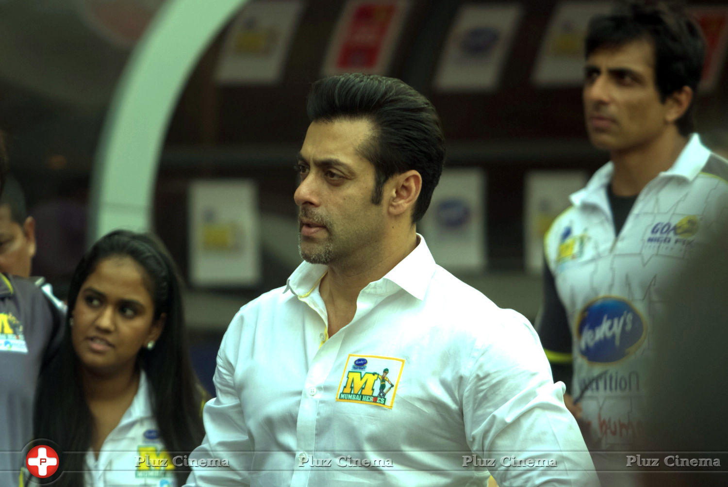 Salman Khan - CCL 4 Mumbai Heroes Vs Chennai Rhinos Match Photos | Picture 702848