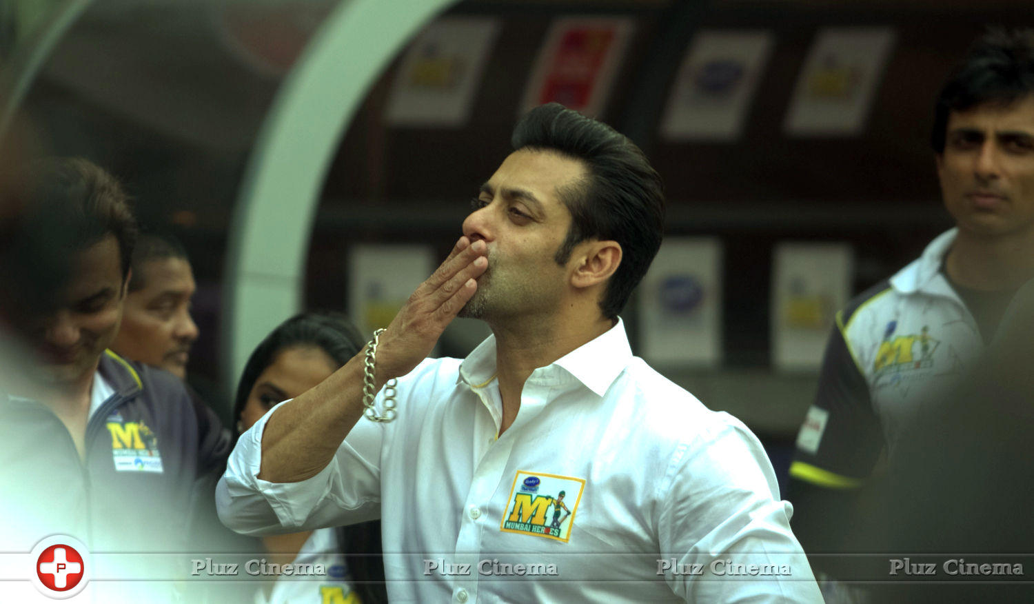 Salman Khan - CCL 4 Mumbai Heroes Vs Chennai Rhinos Match Photos | Picture 702849