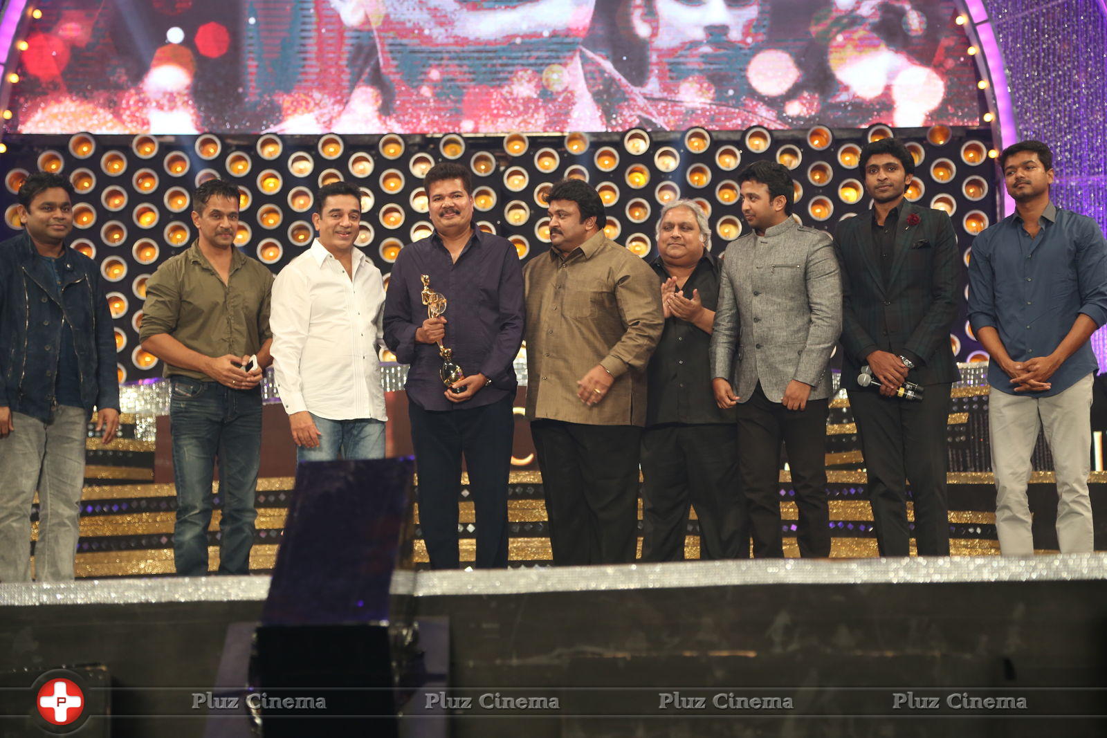 8th Annual Vijay Awards 2013 2014 Photos | Picture 774167