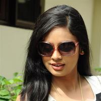 Nandita Swetha - Nalanum Nandhiniyum Movie Press Show Stills | Picture 774482
