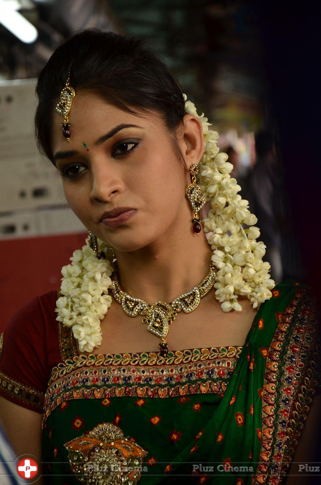Sanyathara - Thagadu Thagadu Movie Hot Stills | Picture 776870