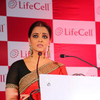 Aishwarya Rai Bachchan - Aishwarya Rai Bachchan at Launching Lifecell Public Stem Cell Banking Photos | Picture 783177