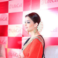 Aishwarya Rai Bachchan - Aishwarya Rai Bachchan at Launching Lifecell Public Stem Cell Banking Photos | Picture 783190