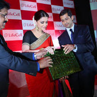 Aishwarya Rai Bachchan at Launching Lifecell Public Stem Cell Banking Photos | Picture 783219