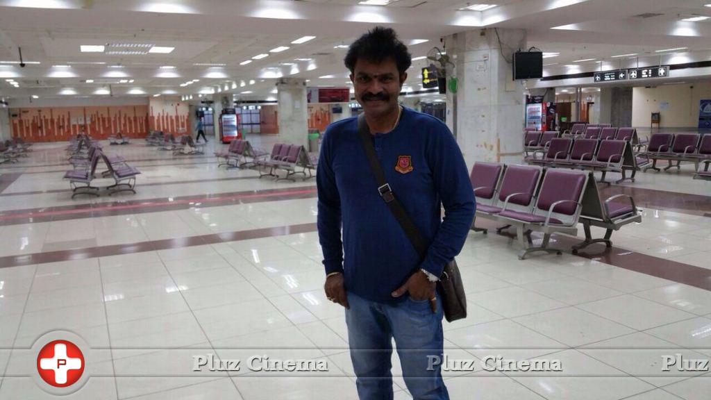 Hari (Actors) - Director Hari flies to Switzerland with Assistants for the Discussion of Suriya's Next Photos | Picture 878947