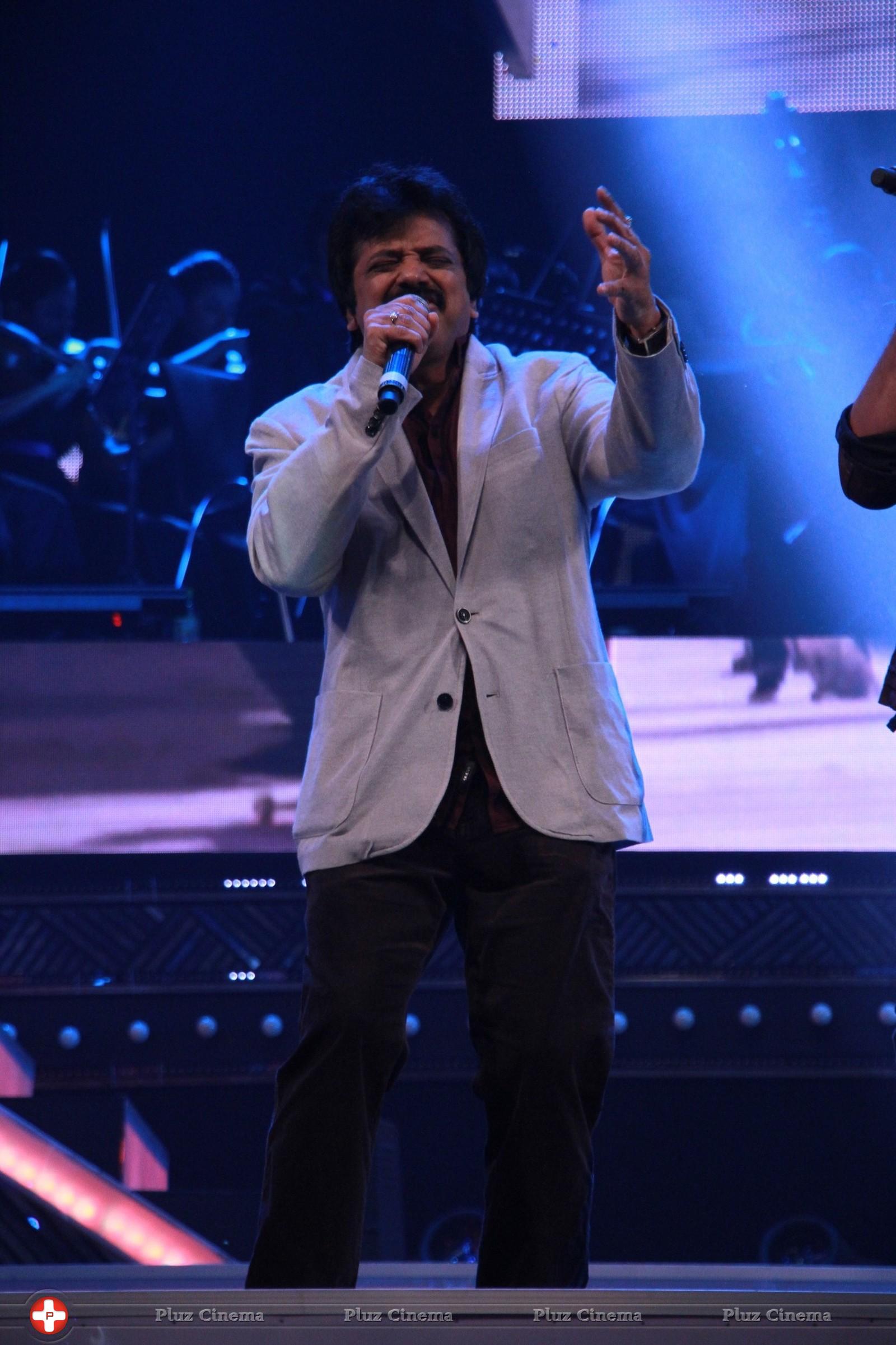 Srinivas (singer) - News 7 Tamil Global Concert By AR Rahman Photos | Picture 838665