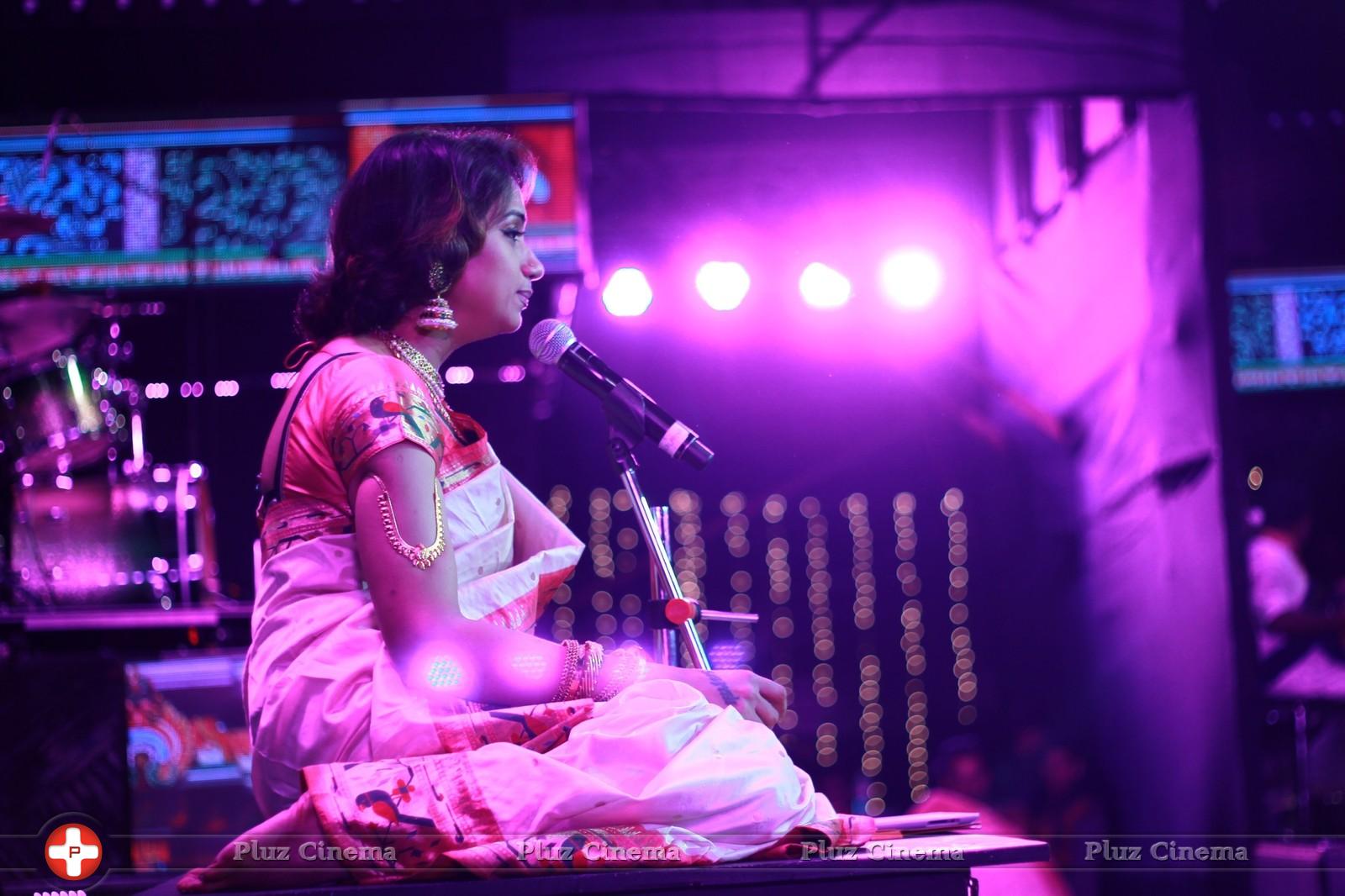 Kalpana Raghavendra - News 7 Tamil Global Concert By AR Rahman Photos | Picture 838668
