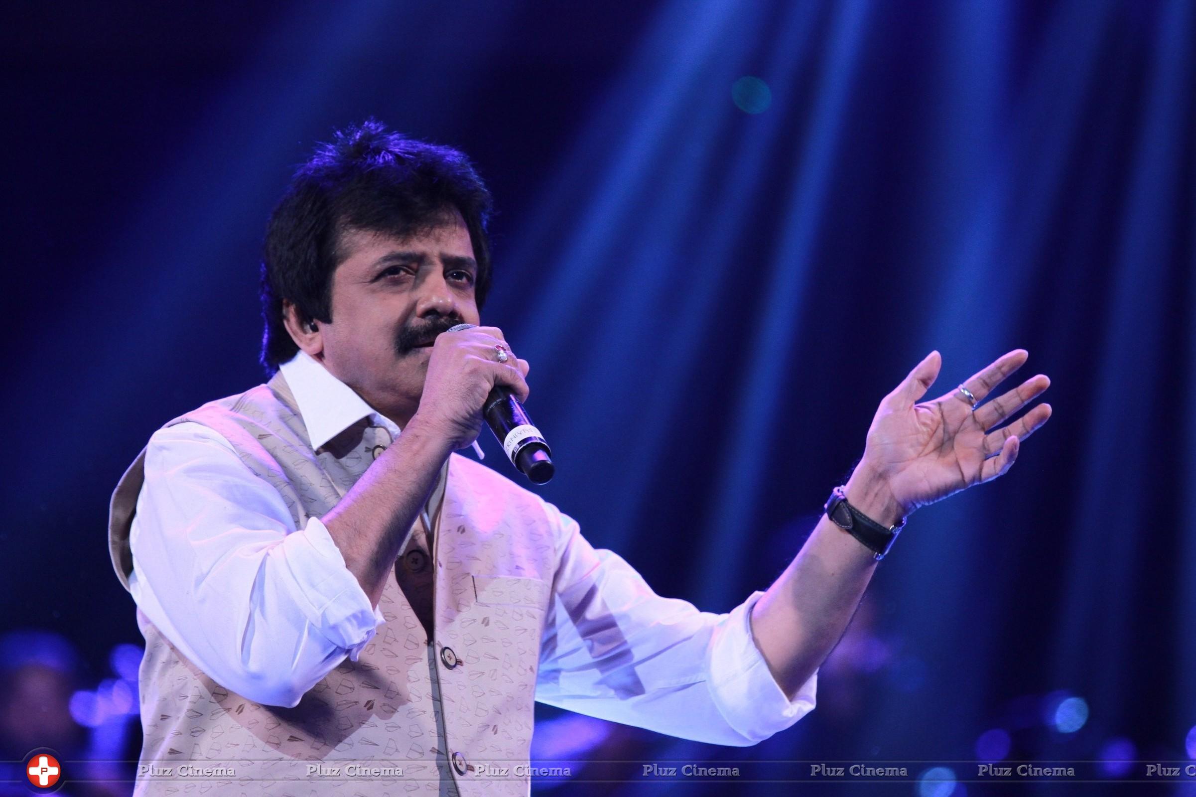 Srinivas (singer) - News 7 Tamil Global Concert By AR Rahman Photos | Picture 838694