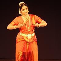 Actress Sukanya Classical Dance Photos | Picture 926738