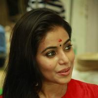 Poorna - Savarakkaththi Movie Launch Photos | Picture 1064034