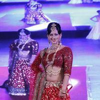 Sanjana Singh walks for Makeup Mantra fashion show photos | Picture 1007437