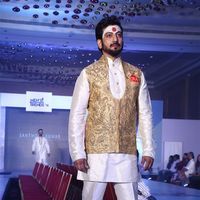 Men's Trends 16 Fashion Show Pictures | Picture 1439176