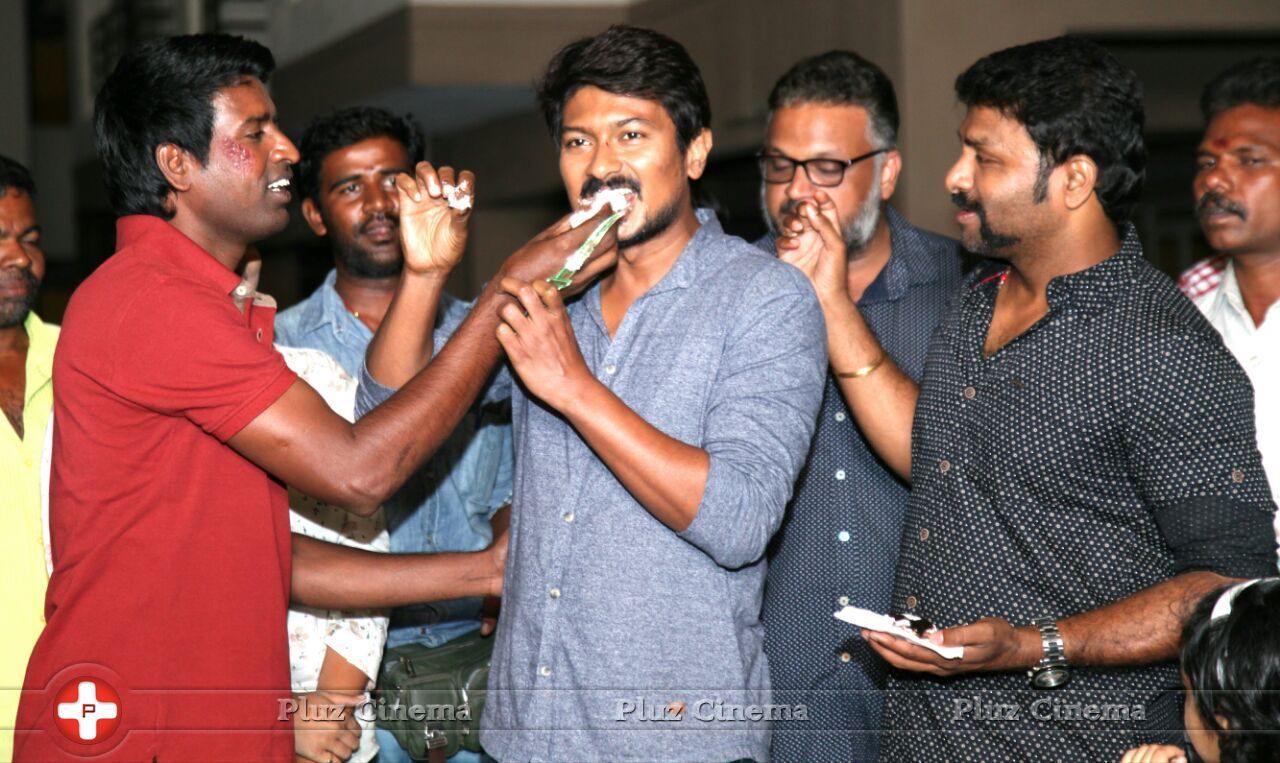Udhayanidhi Stalin Celebrated his Birthday with Manjima Mohan Photos | Picture 1439715
