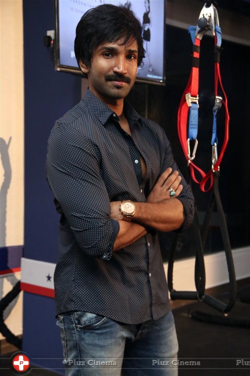 Aadhi Pinisetty - Aadhi and Gayathrie Inaugurated The New Fitness Centre Photos | Picture 1440725