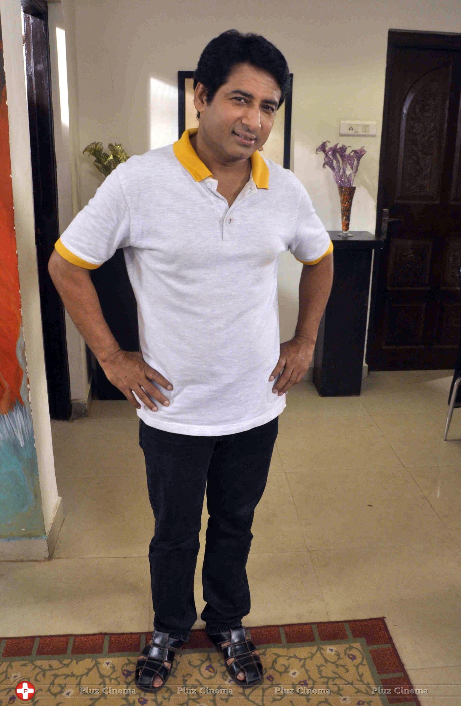 Iqbal Azad - On the set of tv serial Nadaaniyaan Photos | Picture 582617