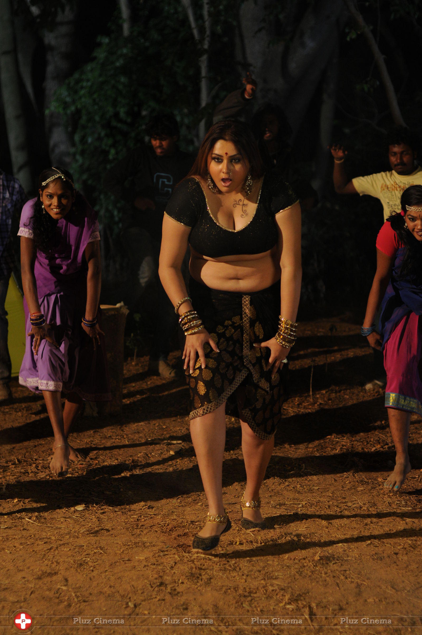 Baja Bhajantreelu Movie Hot Stills | Picture 598500