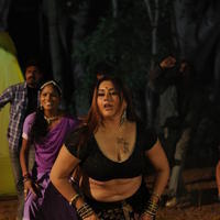 Baja Bhajantreelu Movie Hot Stills | Picture 598507