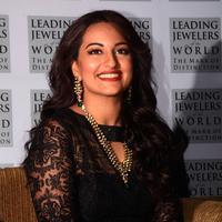IIBS Inaugurated by Sonakshi Sinha Photos | Picture 598223