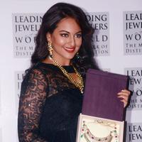 IIBS Inaugurated by Sonakshi Sinha Photos | Picture 598225