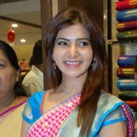 Samantha launches Kalanikethan Fashion Mall at Nizamabad Photos | Picture 598789