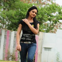 Ritu Kaur Latest Hot Photos | Picture 599610