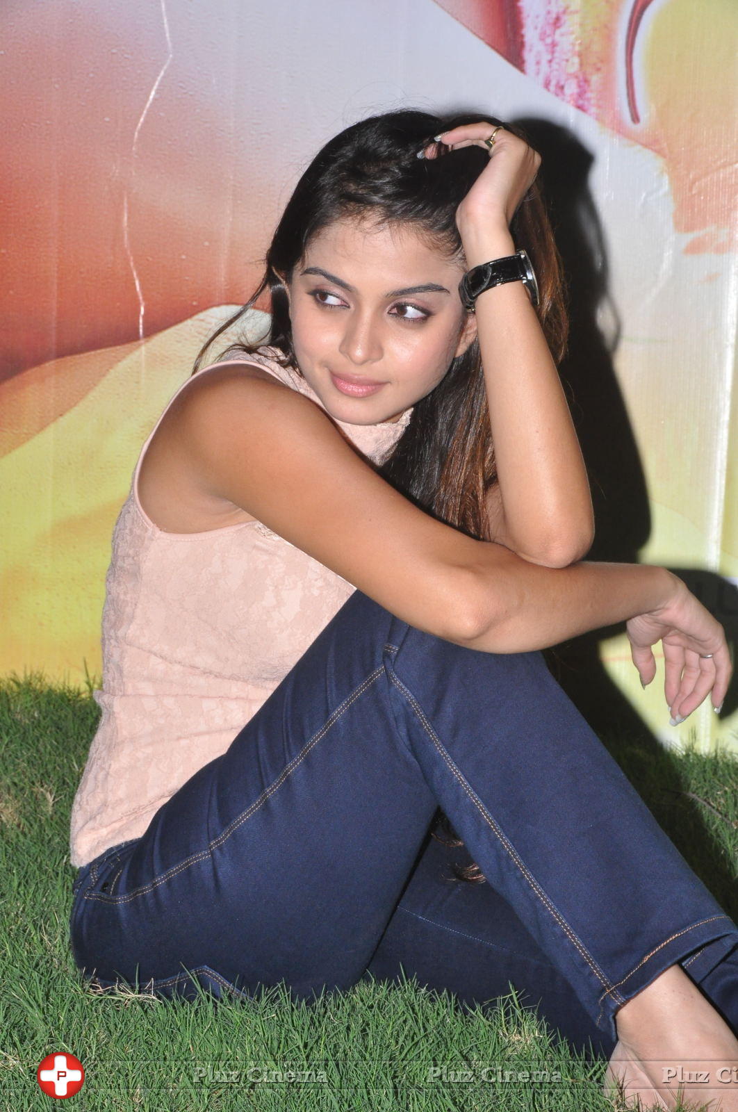 Sheena Shahabadi at Nuvve Naa Bangaram First Look Release Photos | Picture 599464