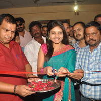 Priyanka Rao - Priyanka Rao Launches Silk of India Exhibition Photos | Picture 581357